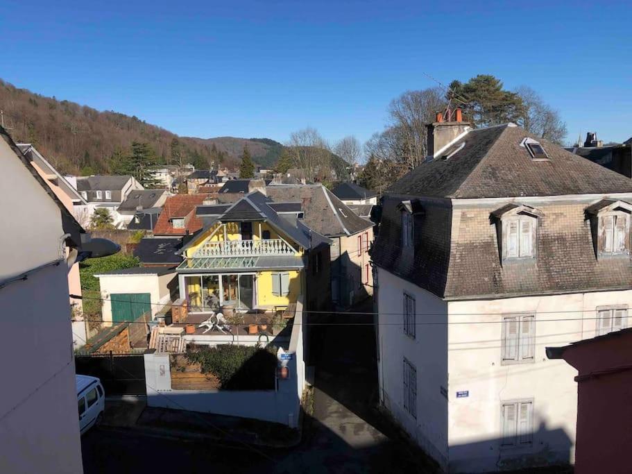 Joli Appartement Avec Terrasse Et Jardin - Vue Sur Montagne Bagnères-de-Bigorre Kültér fotó