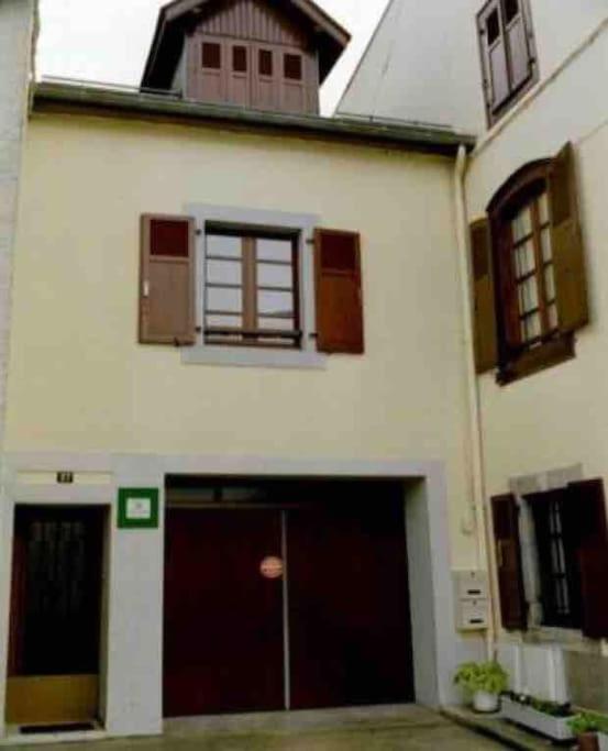 Joli Appartement Avec Terrasse Et Jardin - Vue Sur Montagne Bagnères-de-Bigorre Kültér fotó